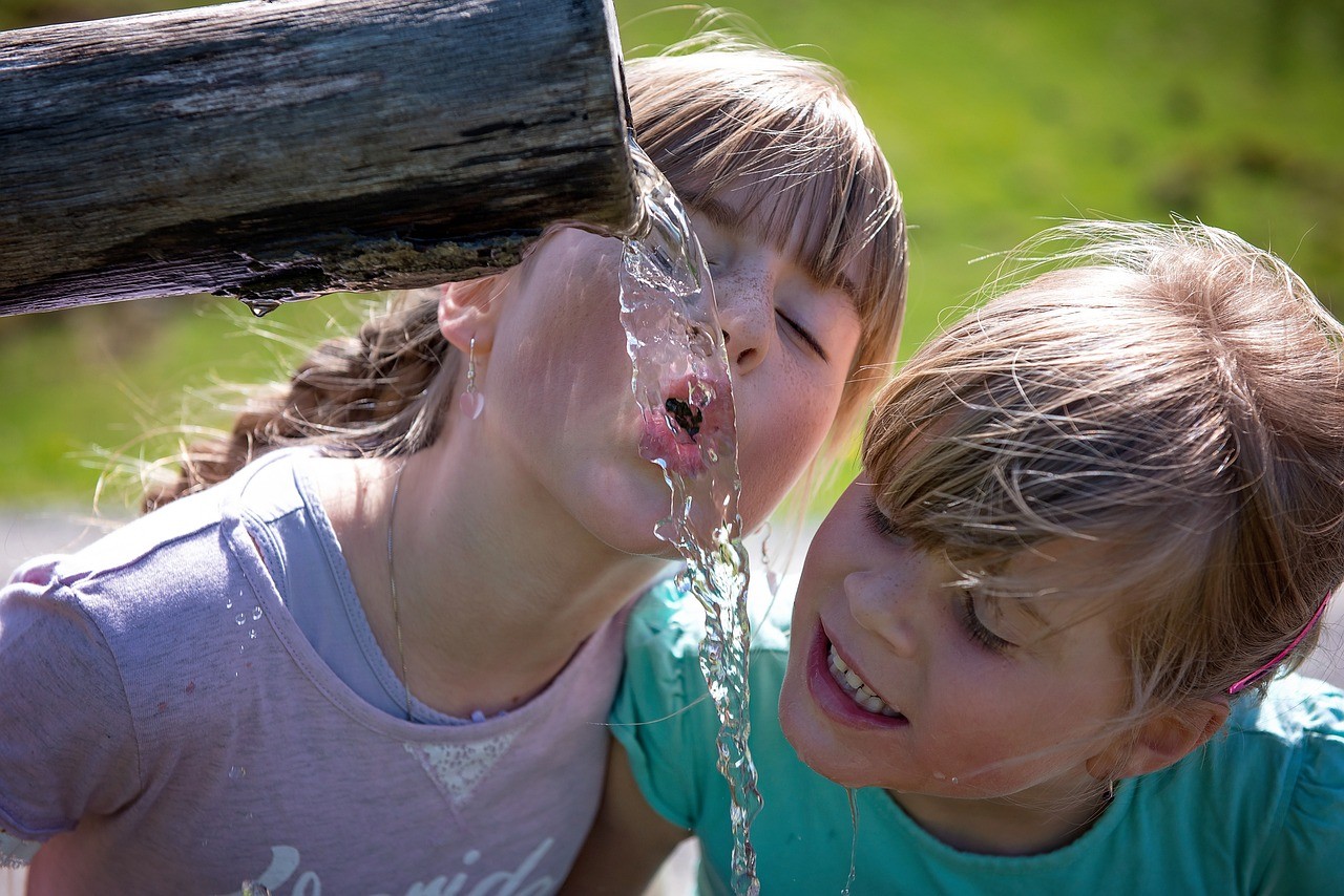 Depurare l'acqua di rubinetto non è sufficiente, occorre anche  rivitalizzarla, ecco come