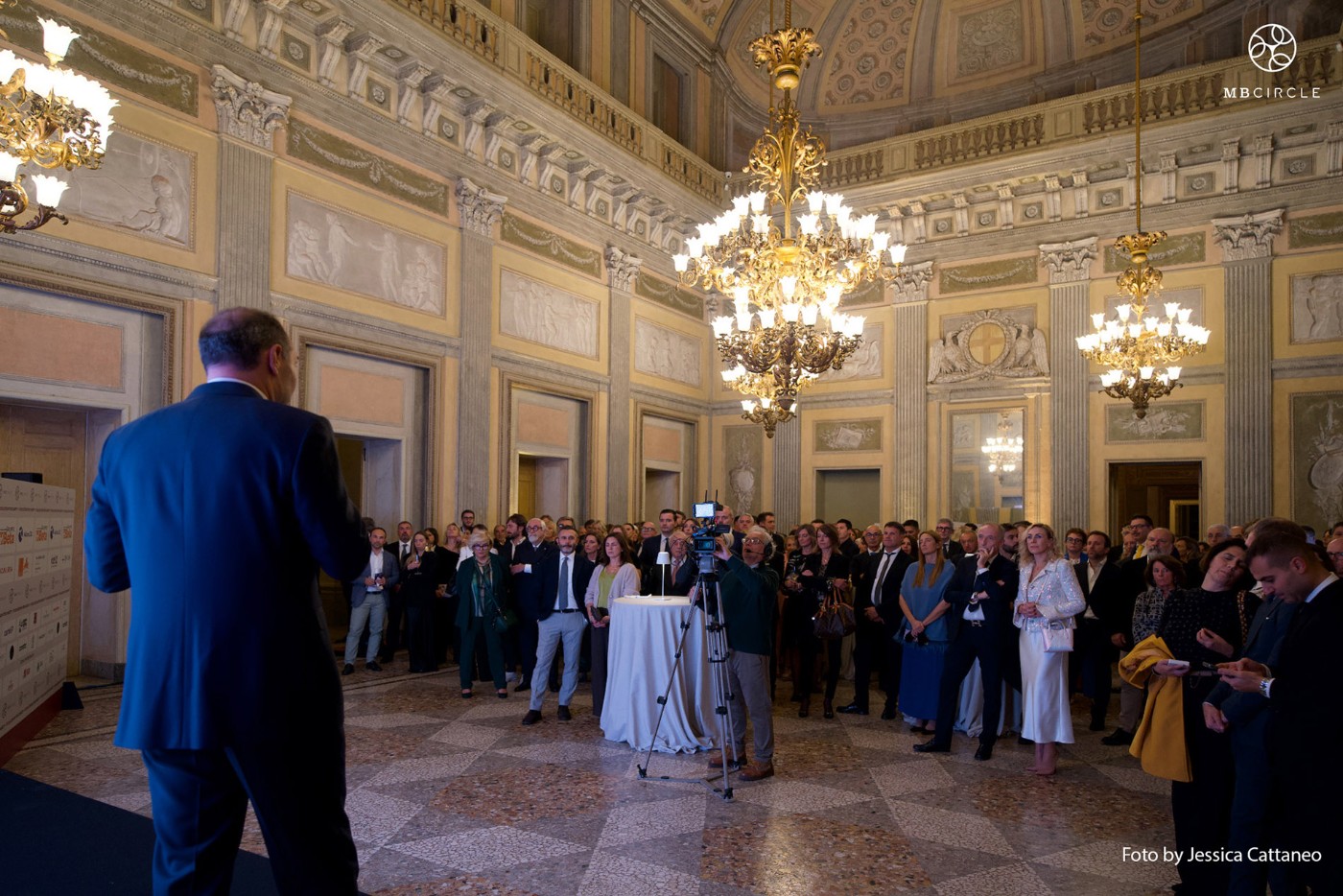 Grande successo per “Food & Design For Charity” nella Reggia di Monza, grande successo per l’evento organizzato dalla Rete Tra Imprese MBCIRCLE