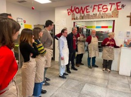  Il grande pranzo di Natale 2024 all'Opera Cardinal Ferrari: Un successo di solidarietà e condivisione