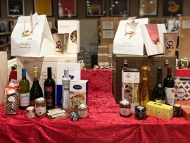 “Natale fra le stelle”: sono dedicate a stelle e costellazioni le raffinate strenne natalizie delle Cantine di Franciacorta