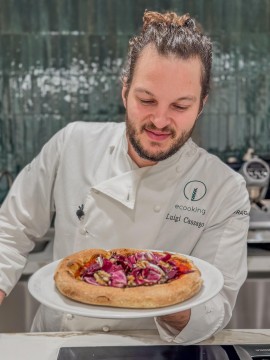 World Pizza Day: Luigi Cassago presenta la sua rivoluzionaria 