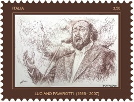 Luciano Pavarotti: voce lirica squillante e chiaro fraseggio