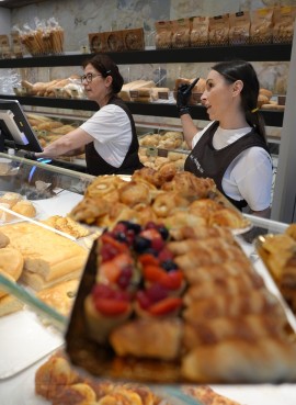 Giacomazzi 1968 scommette sul cuore di Parma e apre il suo secondo Bakery Coffee in via Farini