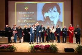 Merano WineFestival, premiate le The WineHunter Stars che illuminano il mondo enogastronomico: Gianna Nannini, Oscar Farinetti, Viviana Varese, Riccardo Cotarella, Anna Scafuri, Stefano Vitale e Valentina Bertini