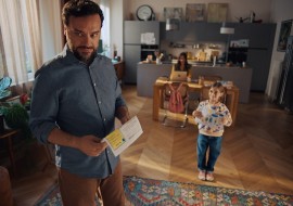 Facile.it torna in TV con lo spot Va a pagare