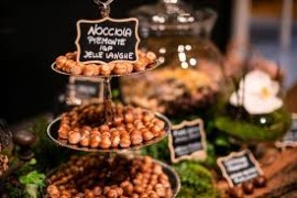 La Nocciola Piemonte IGP delle Langhe e l’Alta Langa protagoniste alla 94ª Fiera Internazionale del Tartufo Bianco d’Alba