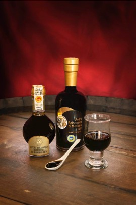 Incontri di eccellenza: alla Fiera Internazionale del Tartufo Bianco d'Alba protagonista il Balsamico Modenese DOP e IGP