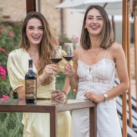 La vita rivelata di due giovani Donne della Vite: Giulia e Alessia Sciotti, la nuova generazione di Fantini Wines è tutta al femminile