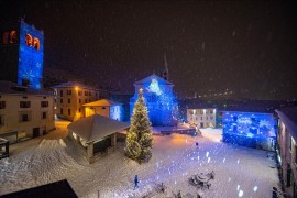 Nel comprensorio di Bormio la montagna si colora della perfetta atmosfera natalizia