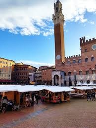 A Siena torna il Mercato nel Campo: tre giorni all’insegna della cultura del gusto in uno degli scenari più belli del mondo