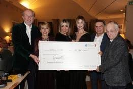 COURMAYEUR FOR RESEARCH: Raccolti 60.000 euro a favore della Fondazione IEO-MONZINO ETS E CENACOLO ARTOM grazie alla cena benefica al Grand Hotel Royal e Golf