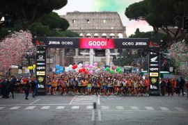 A Roma vince lo sport: Acea Run Rome The Marathon anticipata di mezz'ora, posticipata alle ore 16 Roma-Cagliari