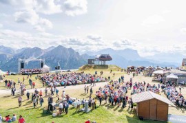PLAN DE CORONES: Un trionfo di gusto e tradizione alla Festa dello Speck Alto Adige